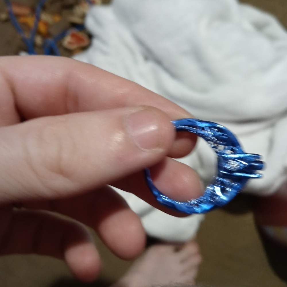 Blue ring - Picture 2 of 3